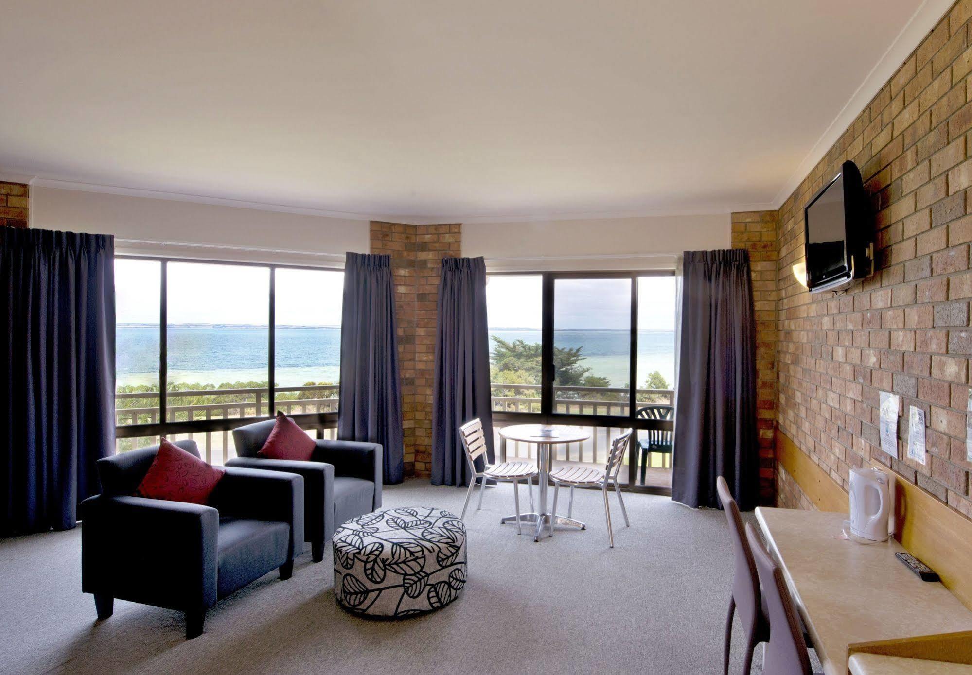 Kangaroo Island Seaside Inn Кингскоут Екстериор снимка